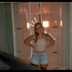 Meet your Posher, Michaela